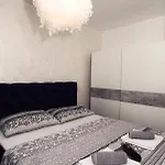 Mendula Duće