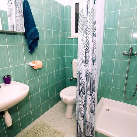 Mendula Apartament *